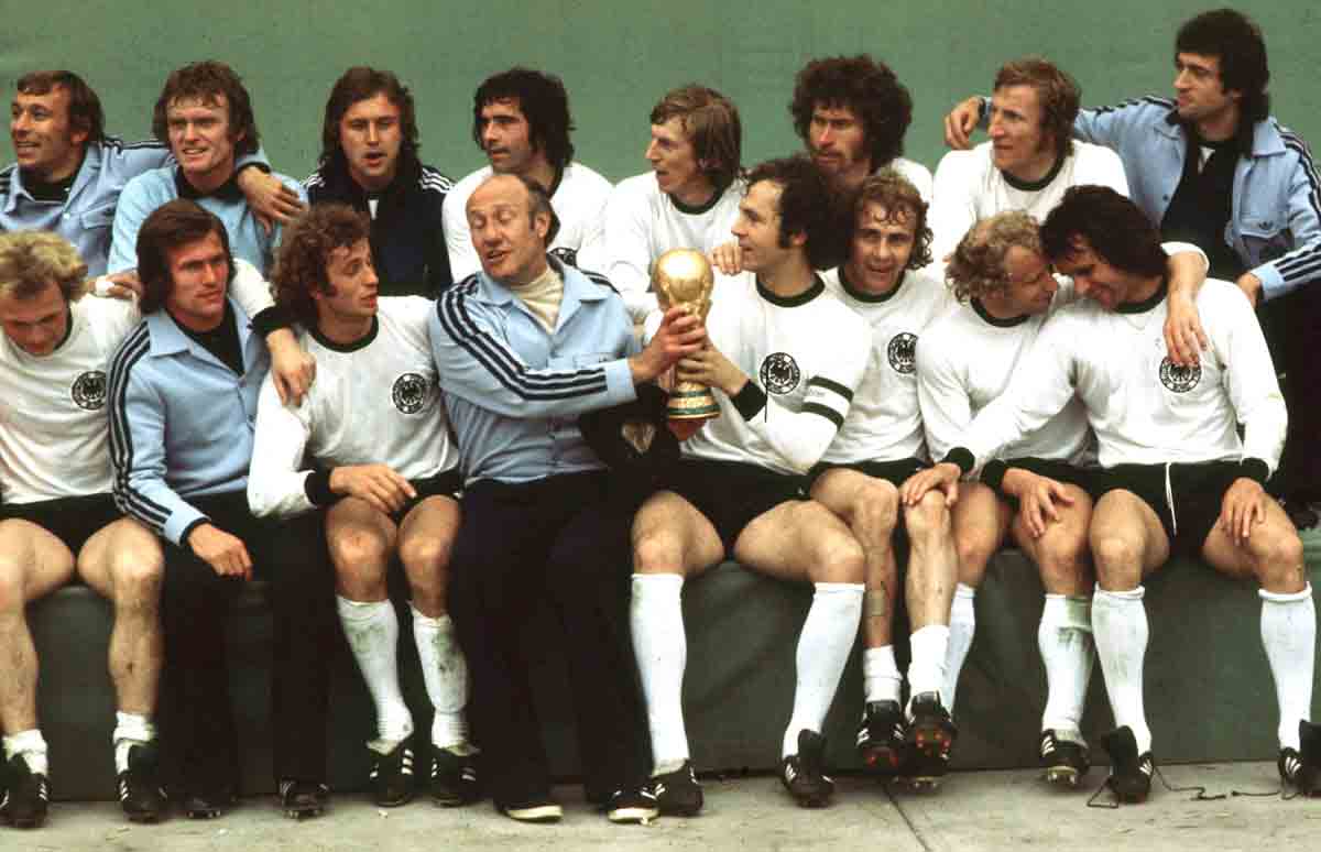 1974.jpg