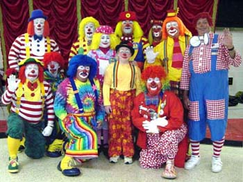 Clown_20Group1.jpg
