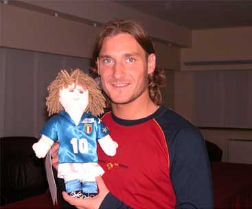 Totti_tojinit.jpg