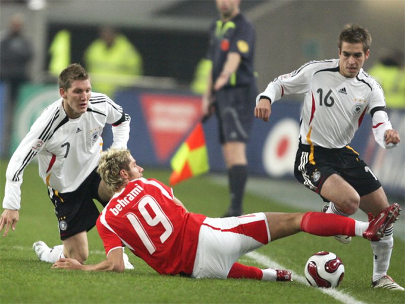 Lahm_Schweini__800x600_.jpg