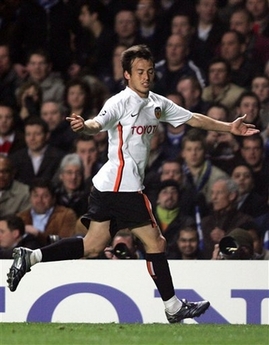 capt.lst10104041934.britain_soccer_champions_league_lst101.jpg