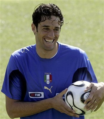 Luca_Toni.jpg