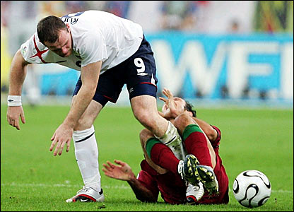 _41835960_rooney4162.jpg