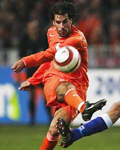 holland_van_nistelrooy_wl.jpg