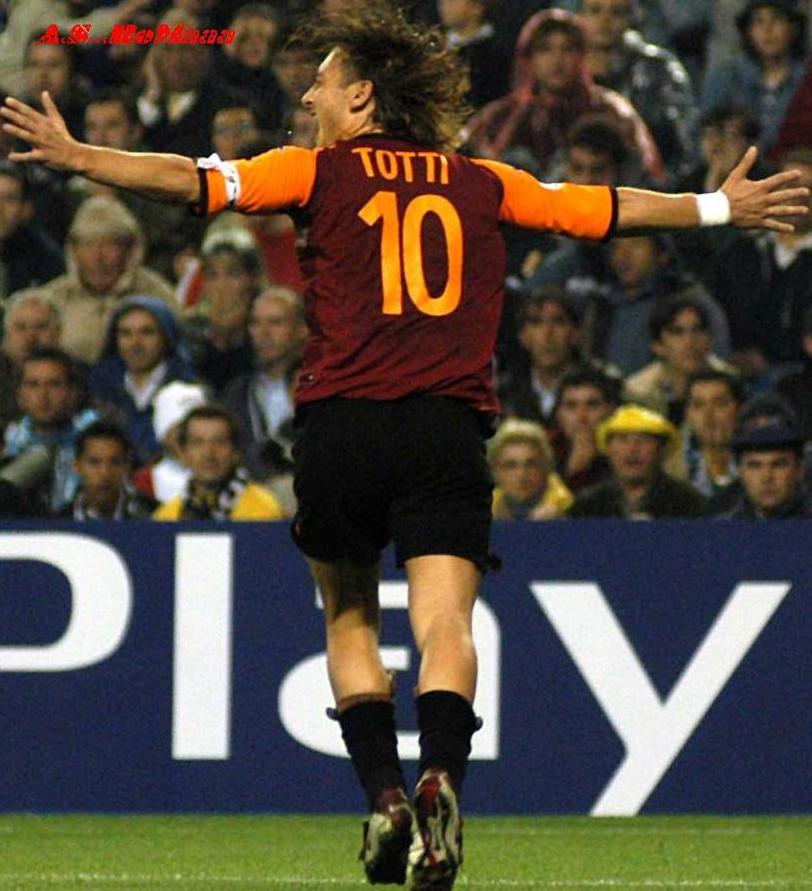 totti_esulta0067__HDTV__720__.jpg