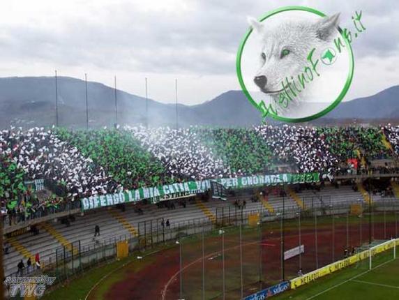 Avellino_Fans_Gallery___ave_sam35_1_.jpg