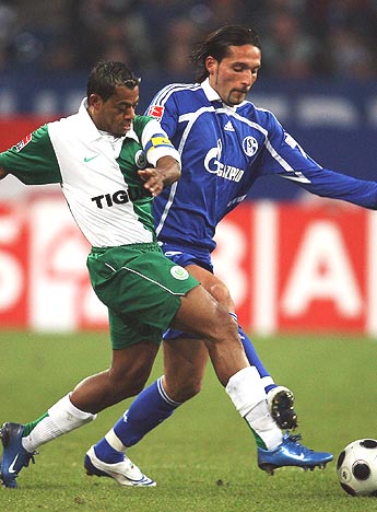 s04_wob_345x468.jpg