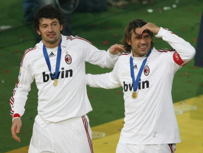 KALA___MALDINI_16.12.2007_Msoflios_saklubo_chempionatis_Finali___Japan_World_Cup_A_Clubs__Boca_Huniors_2_4_Ac_Milan.jpg