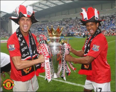 Wigan_Athletic_v_Manchester_United_1036128.jpg