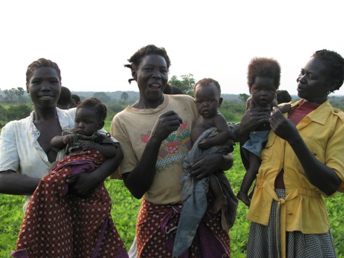 uganda_gulu_womenandbabies.jpg