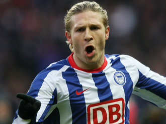 Hertha_v_Bayern_Andriy_Voronin_1868680.jpg