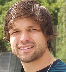 255px_Diego_ribas.jpg