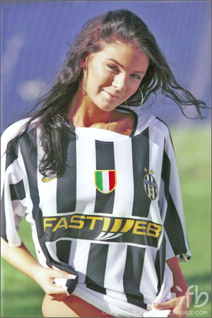 juventus_model_90274.jpg