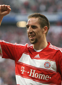 Bayern_Munich_v_Bielefeld_celeb_Franck_Ribery_853526.jpg
