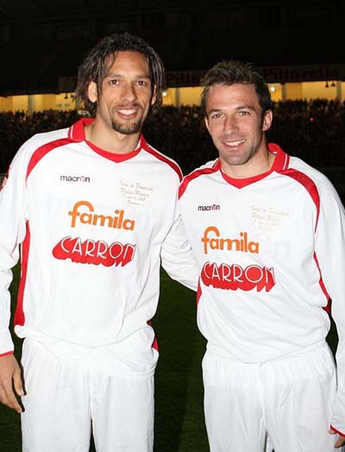 Del_Piero_Amauri_alessandro_del_piero_2290659_700_917.jpg