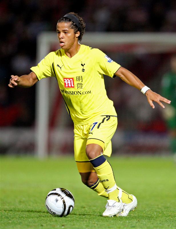 Dos_Santos.jpg