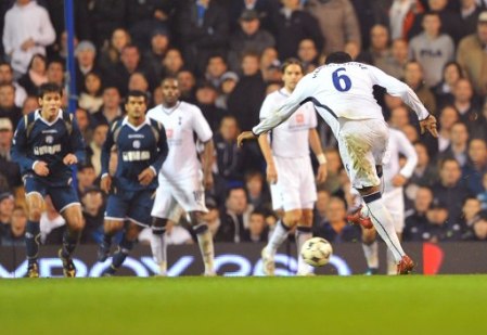 4183829546_soccer_uefa_cup_group_d_tottenham_hotspur_v_dinamo_zagreb.jpg