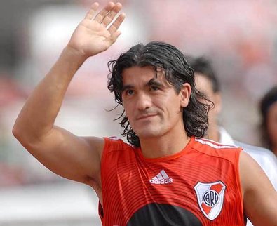 ariel_ortega2.jpg