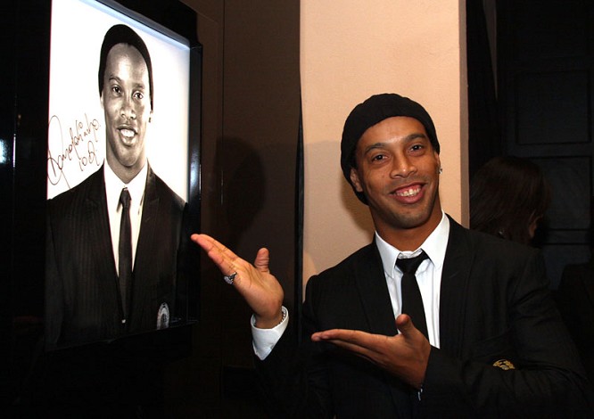 RONALDINHO_2010.jpg