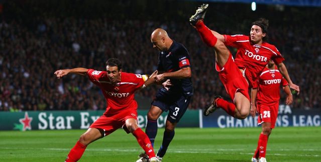 Lyon_v_Fiorentina___UEFA_Champions_League.jpeg