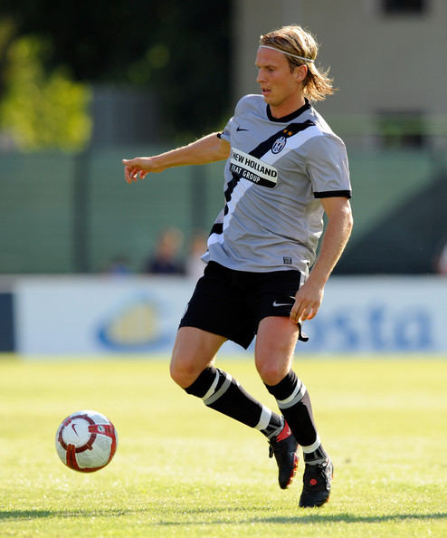 Juventus_vs_Vicenza_FHlYaU0QfUrl.jpg