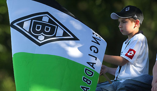 gladbach_fans_freuen_sich_514.jpg