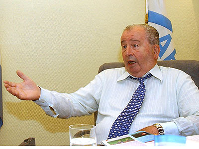 Foto_Grondona.jpg