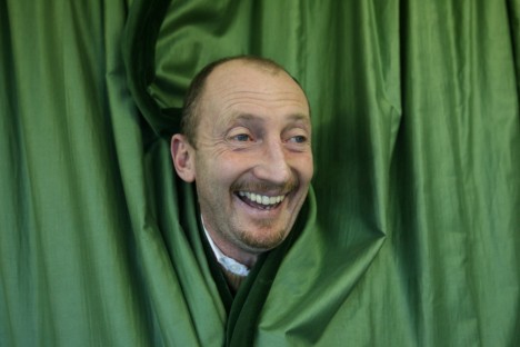 ian_holloway_blackpool_uk_01.jpg