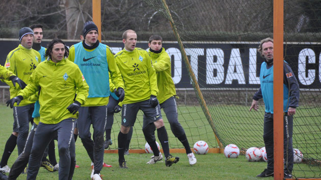 trainingteamguckt630.jpg