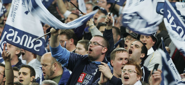 tottenham_fans001.jpg