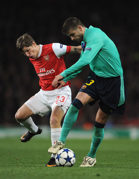 Andrey_Arshavin_Arsenal_v_Barcelona_UEFA_Champions_7TfyieqVExZl.jpg