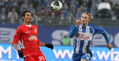 lech_widzew110227_pp_mid.jpg