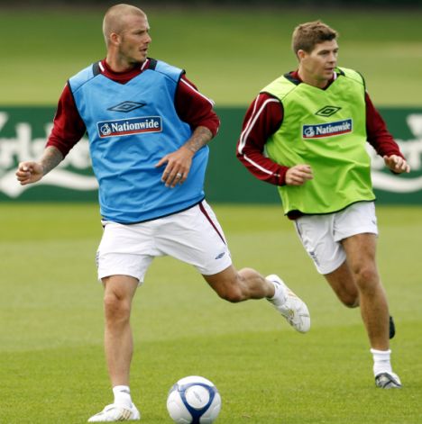 david_beckham_steven_gerrard.jpg