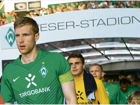 435570784_mertesacker.9.jpg