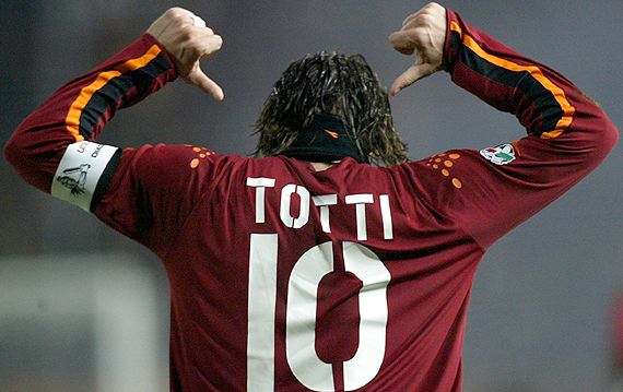 totti_10_capitano.jpg