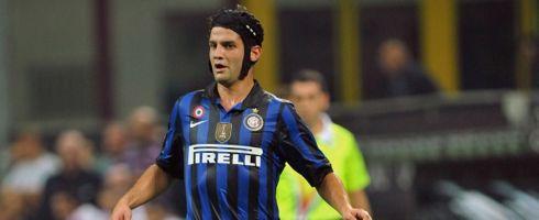 chivu490_6.jpg