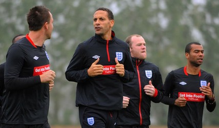 Wayne_Rooney_Ashley_Cole_England_Training__SNmOSZrY4bl.jpg
