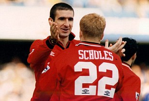 paul_scholes_eric_cantona.jpg