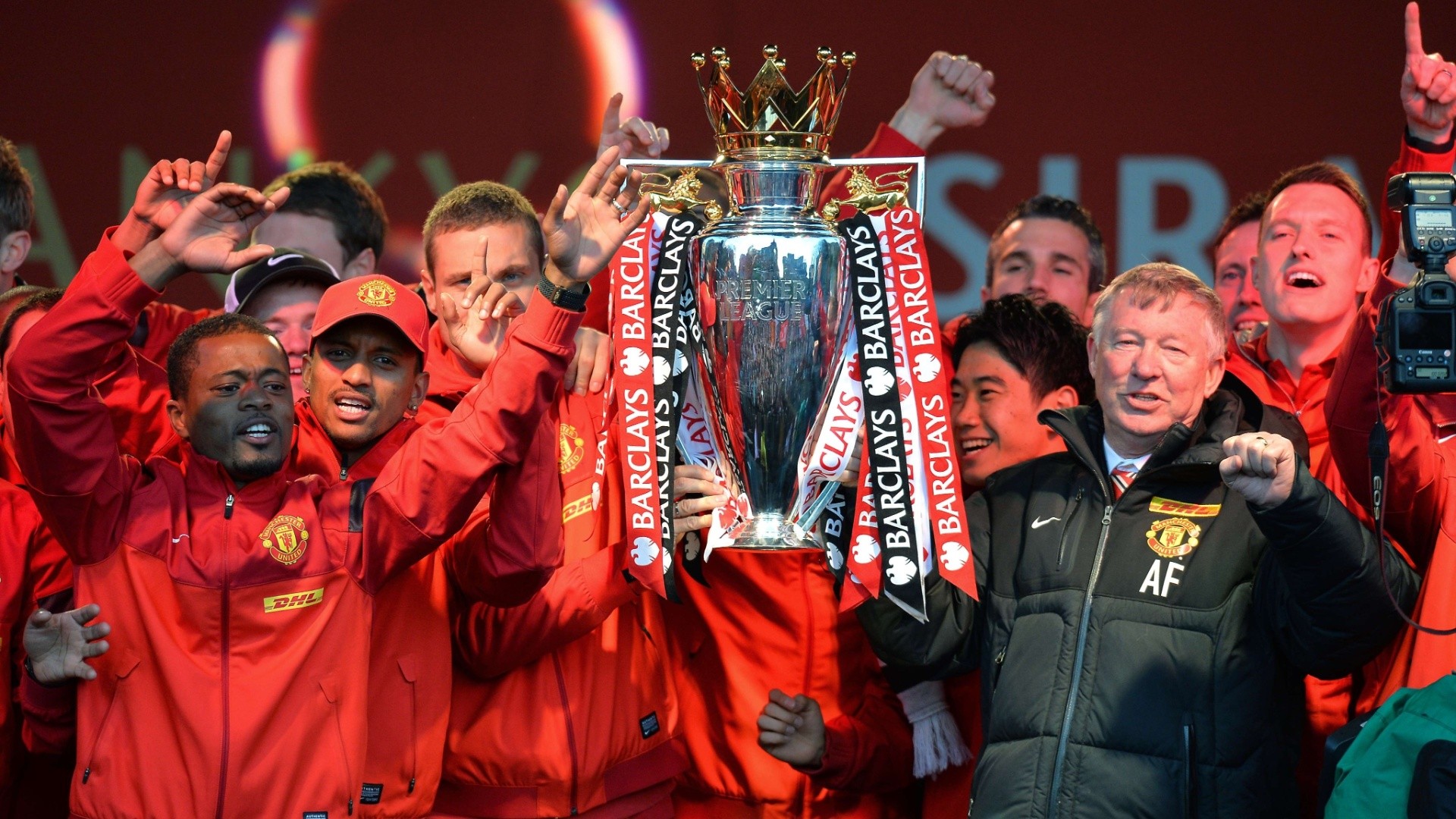 Manchester_United_Champions_2013_HD_Wallpaper.jpg