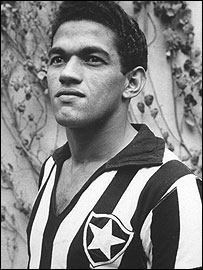 _44366791_garrincha270.jpg