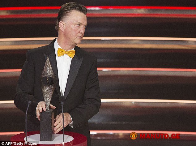 1418818170_241a8f1900000578_0_van_gaal_led_holland_m_8_1418770113962.jpg