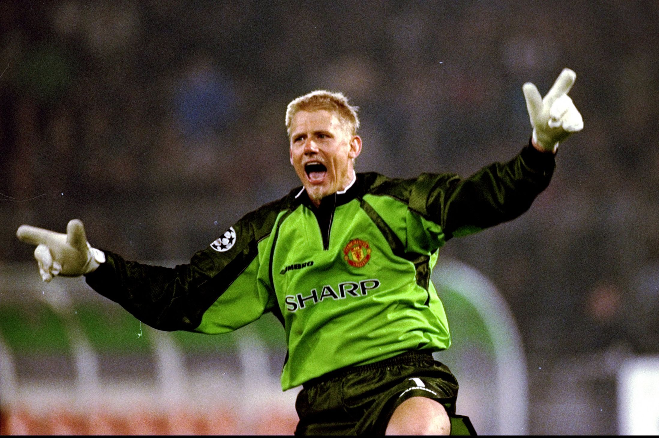 Manchester_United_keeper_Peter_Schmeichel.jpg