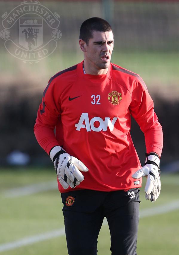 Victor_Valdes_Man_United.jpg