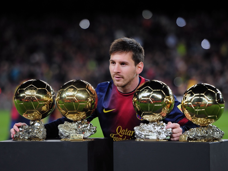 messi_golden_ball_2013.jpg