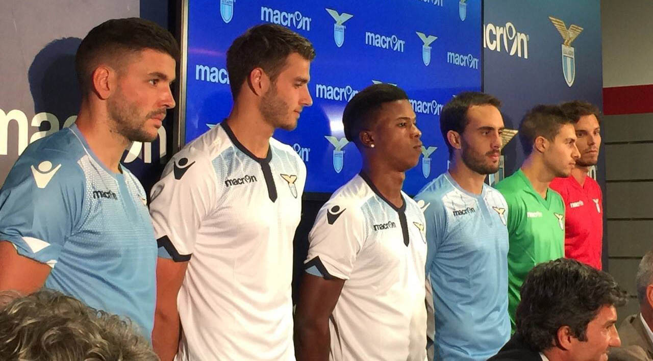 Lazio_15_16_Third_Kit__1_.jpg
