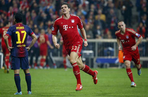 MarioGomez_CELEBRATES130423Rbg.jpg