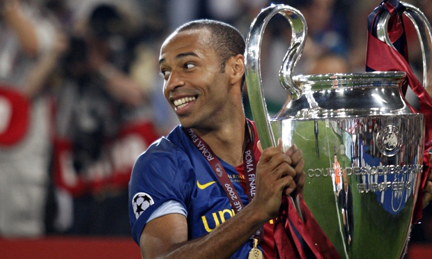 thierry_henry_barcelona_ucl_trophy_feb_2016.jpg