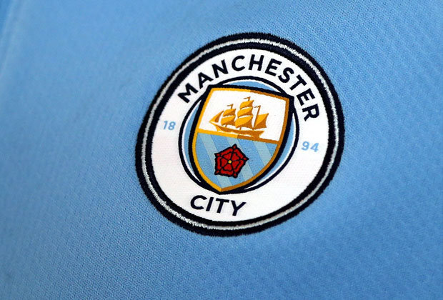 Man_City_Sign_eSports_Player_EA_SPORTS_FIFA_17_528076.jpg