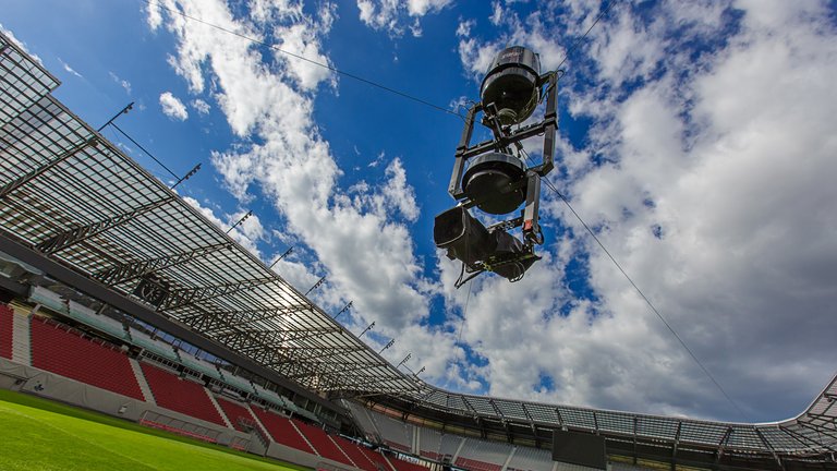 skysports_spidercam_generic_manchester_united_liverpool_3868263.jpg