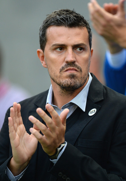 Oscar_Garcia_Brighton_Hove_Albion_v_Newport_aHOX0qTf_5Dl.jpg